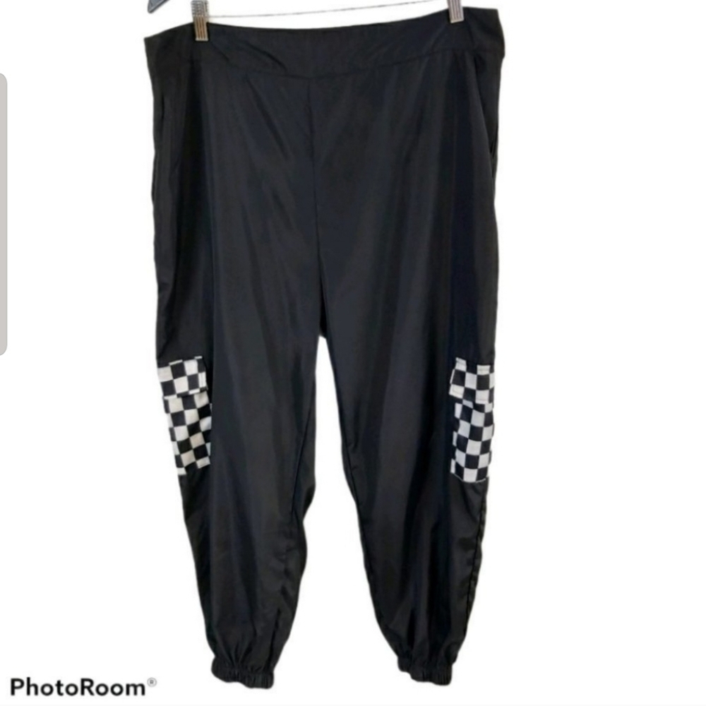 Shein Black Checkered Skater Joggers sz 1XL PLUS